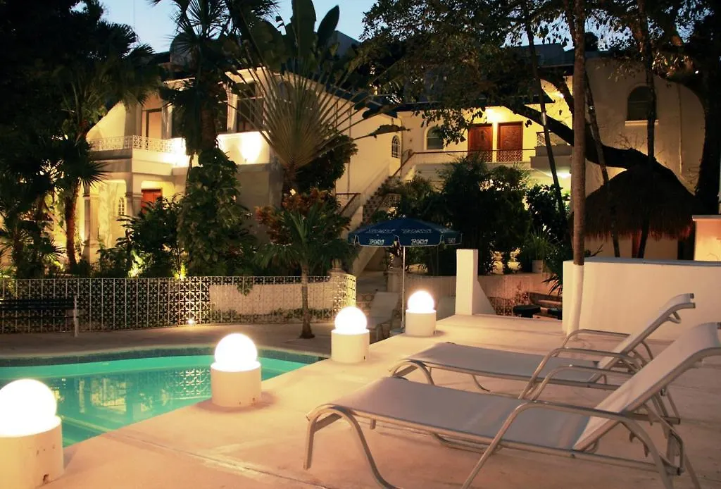 Hotel Tropical Casablanca Party Zone Playa del Carmen