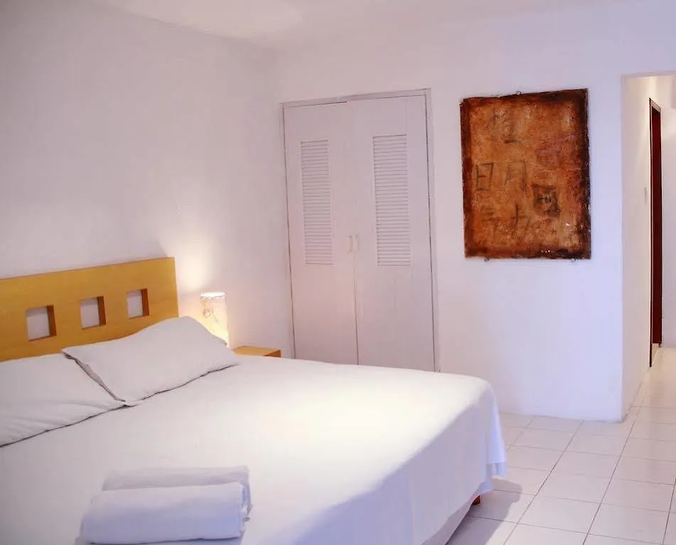 Hotel Tropical Casablanca Party Zone Playa del Carmen 3*,  Mexiko