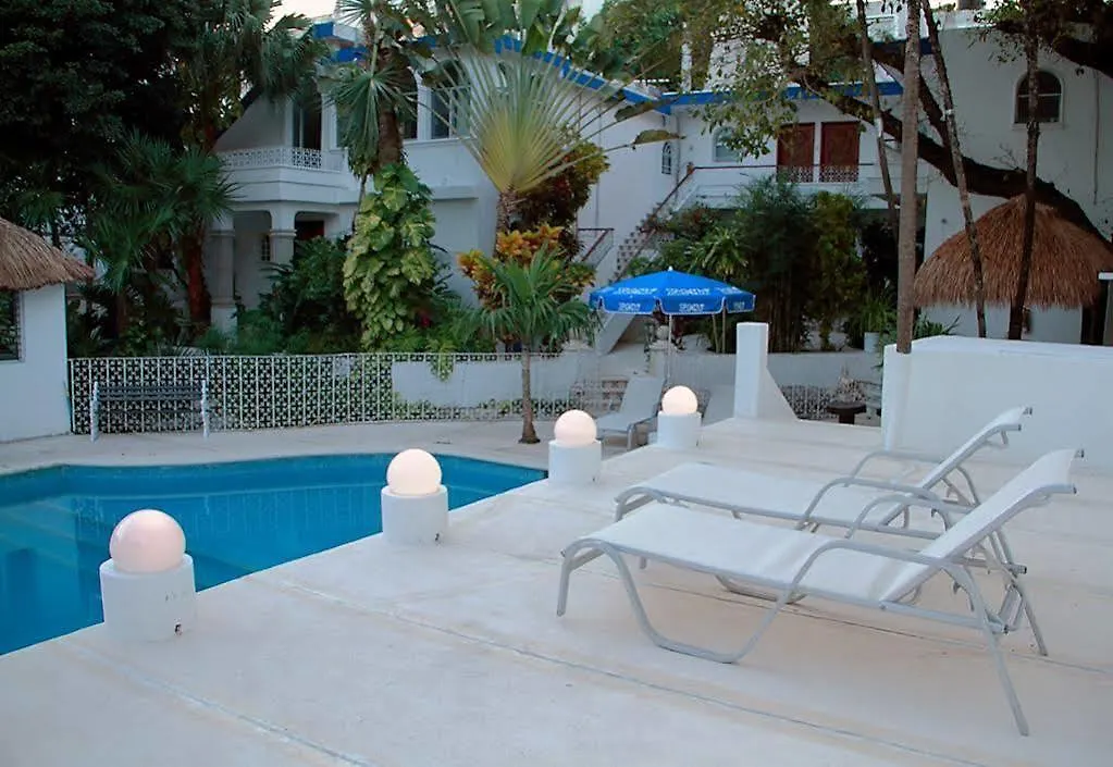 Tropical Casablanca Party Zone Hotel Playa del Carmen